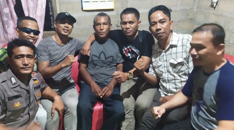 Dua Tahun Buron Mantan Kades Mopaano Ditangkap di Batam Dua Tahun Buron Mantan Kades Mopaano Ditangkap di Batam