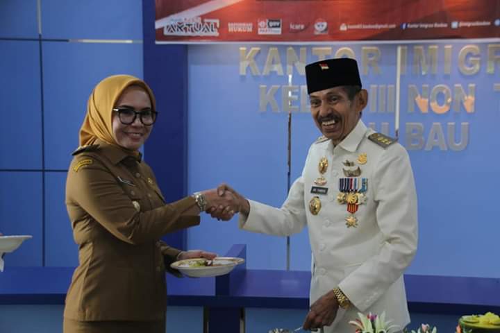 Wali Kota AS.Tamrin Resmikan Gedung Baru Kantor Imigrasi Baubau Wali Kota AS.Tamrin Resmikan Gedung Baru Kantor Imigrasi Baubau