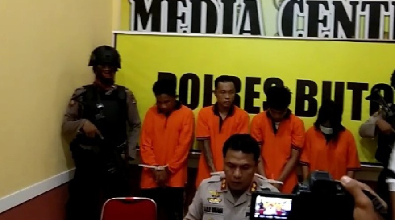 Pelaku Jambret Di Buton Ditangkap Salah Satunya Wanita Pelaku Jambret Di Buton Ditangkap Salah Satunya Wanita