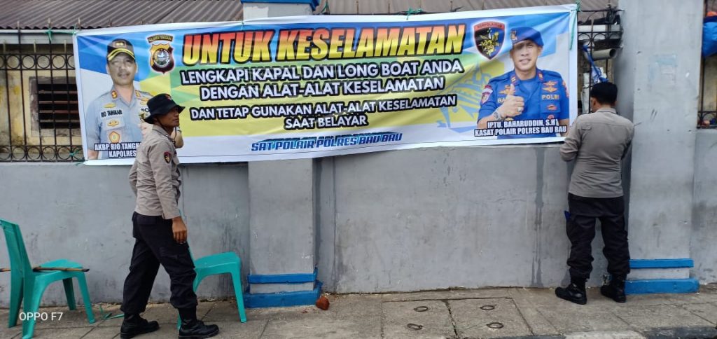 Cuaca Buruk, Satpolair Baubau Imbau Pemilik Kapal Tidak Memuat Penumpang Melebihi Kapasitas Cuaca Buruk, Satpolair Baubau Imbau Pemilik Kapal Tidak Memuat Penumpang Melebihi Kapasitas