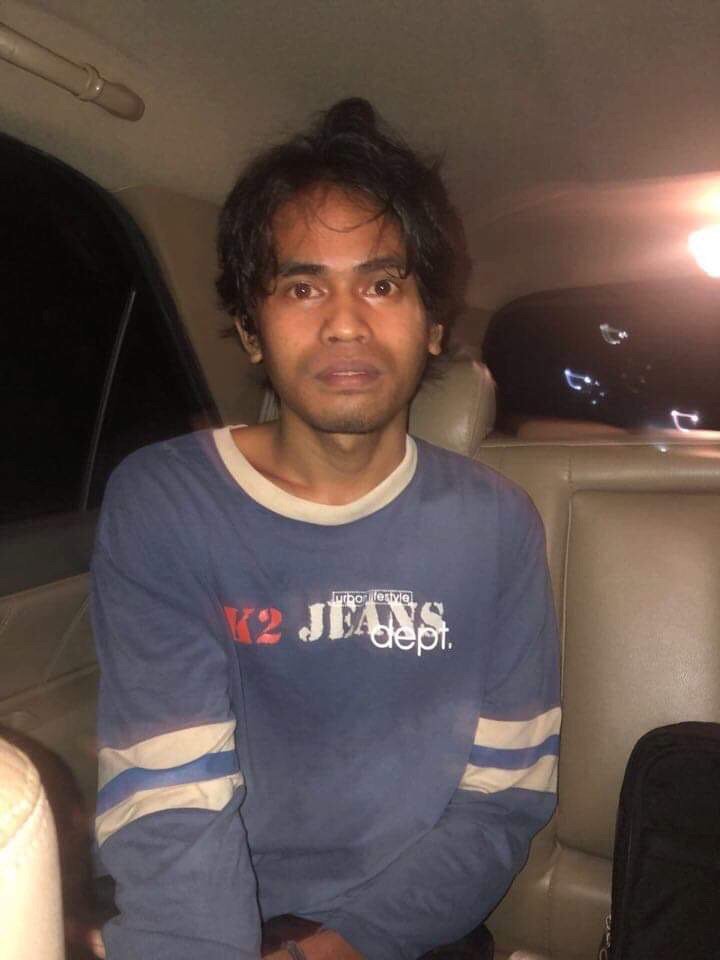 Militer Filipina Bebaskan 1 WNI Asal Baubau dari Sandera Teroris Abu Sayyaf Militer Filipina Bebaskan 1 WNI Asal Baubau dari Sandera Teroris Abu Sayyaf