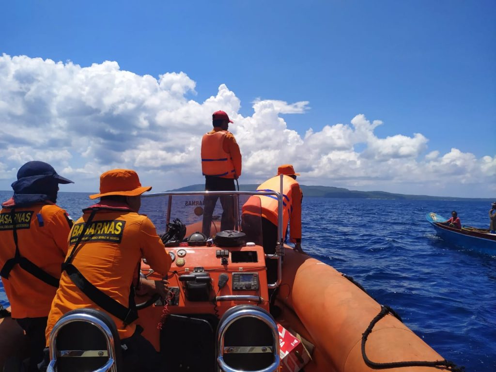 Seorang Nelayan Di Busel Hilang Saat Memancing Ikan Seorang Nelayan Di Busel Hilang Saat Memancing Ikan