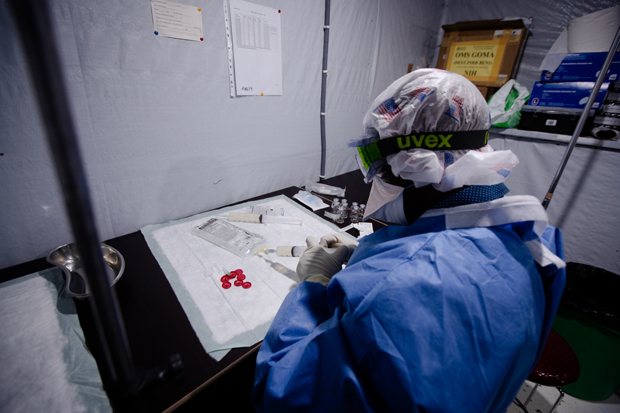 Dunia Cari Ali Mohamed Zaki Pembasmi Virus Corona di Arab Saudi Dunia Cari Ali Mohamed Zaki Pembasmi Virus Corona di Arab Saudi