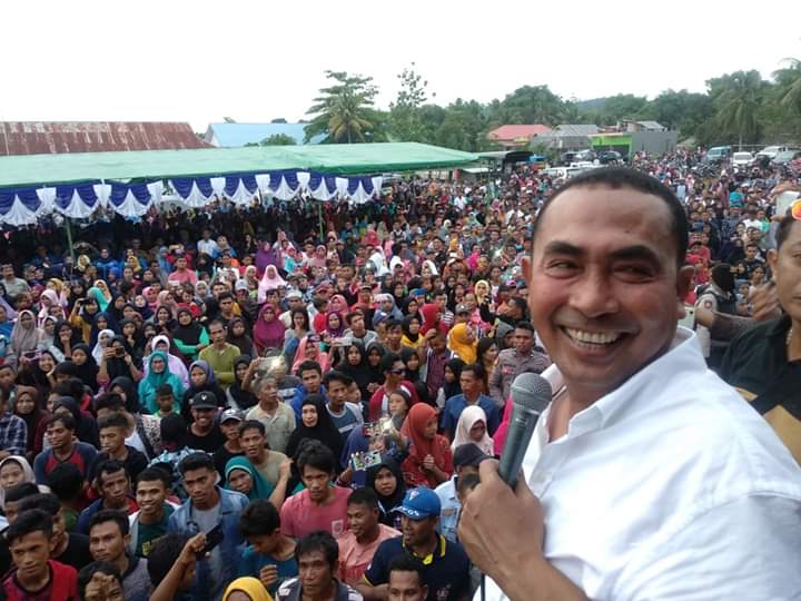 Hadiri Pelantikan Karang Taruna Buton, Umar Samiun Beri Dukungan La Bakry Dua Periode Hadiri Pelantikan Karang Taruna Buton, Umar Samiun Beri Dukungan La Bakry Dua Periode