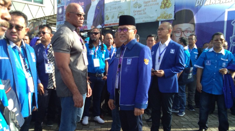 Menuju Lokasi Kongres Zulhas Diantar Ratusan Ketua DPD PAN dan Kader PAN