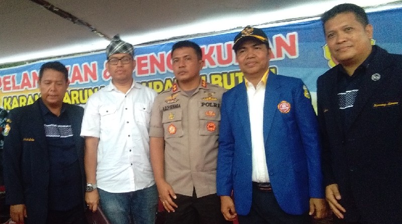 La Bakry Lantik Pengurus Karang Taruna Buton La Bakry Lantik Pengurus Karang Taruna Buton