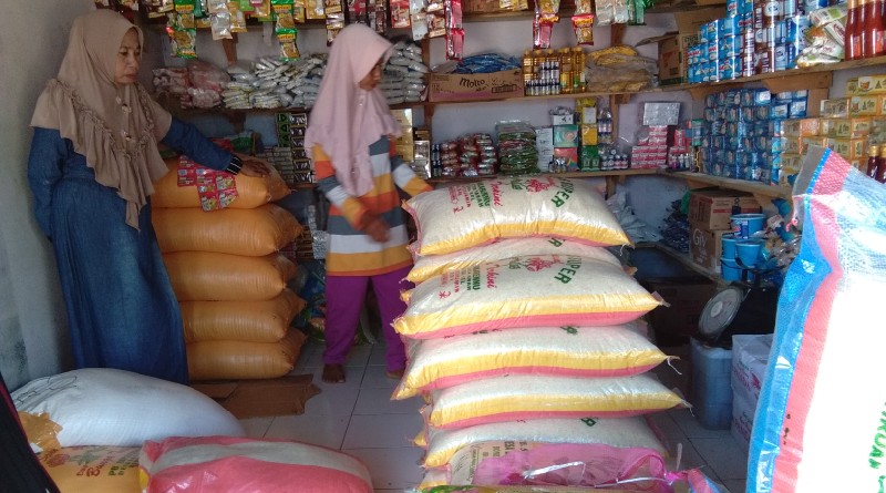 Diborong Warga, Beras Mulai Langka di Buton Diborong Warga, Beras Mulai Langka di Buton