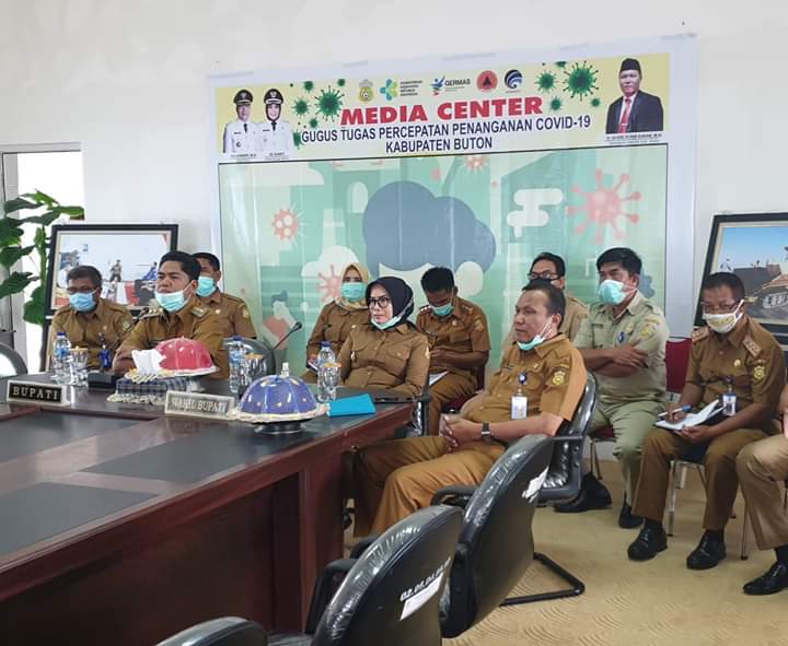 Bupati, Wabup dan Sekda Ikuti Vidcom Dengan Kemendagri