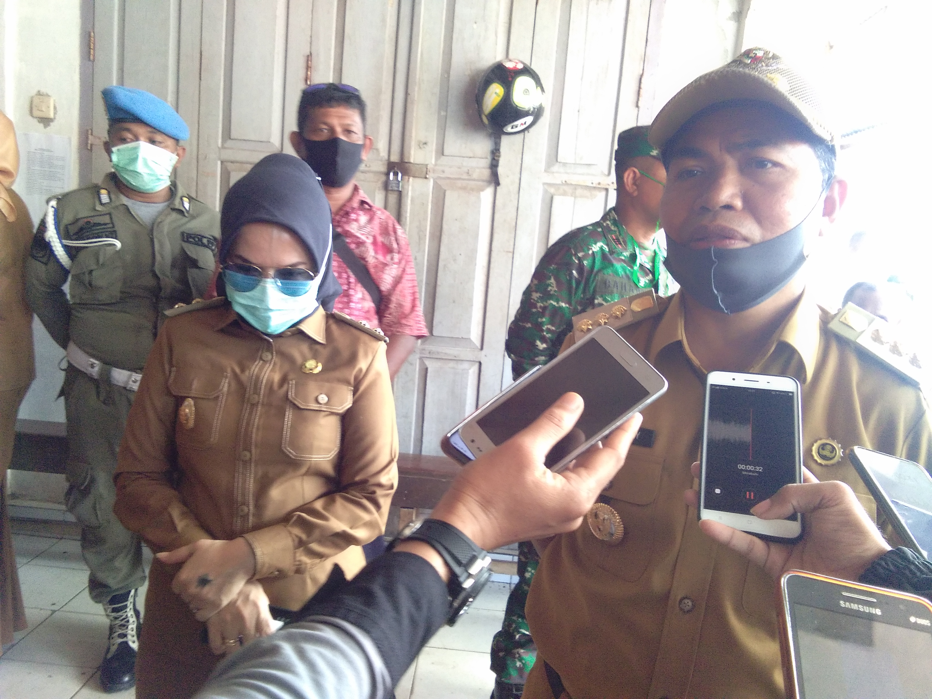 Mulai Malam Ini Salat Tarwih Dilakukan Di Rumah Saja