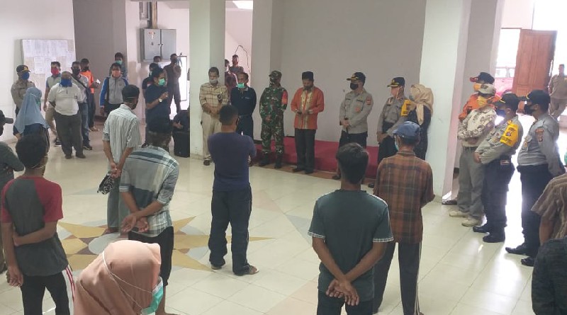 Usai Karantina, 25 Eks Penumpang Kapal Mega Abadi Pulang Ke Rumah