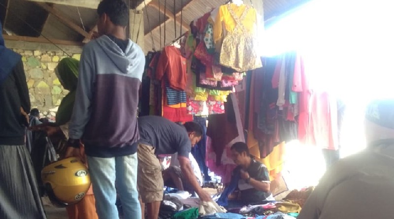 Meski Corona H-2 Idul Fitri, Pasar di Buton Kian Ramai Meski Corona H-2 Idul Fitri, Pasar di Buton Kian Ramai