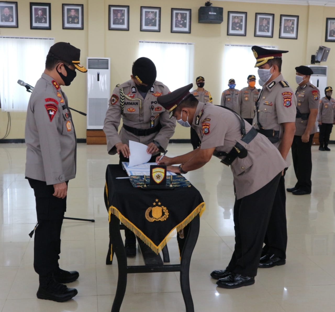 Kapolres Buton Resmi Berganti