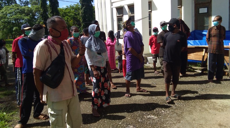 Bupati Buton Kunjungi Pemudik yang Dikarantina Di Gedung Eks Kantor Bupati