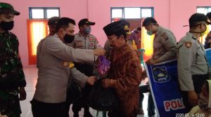 Tepis Isu Penyerangan, Kapolres Sambangi Warga Desa Gunung Jaya dan Sampuabalo