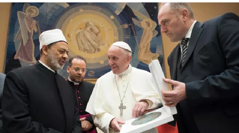 14 Mei, Paus Fransiskus Ajak Semua Umat Beragama Puasa Sehari saat Ramadan untuk Akhiri COVID-19