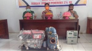 Kelompok Tani Desa Lapodi Mendapatkan Bantuan Alat Pompa Air