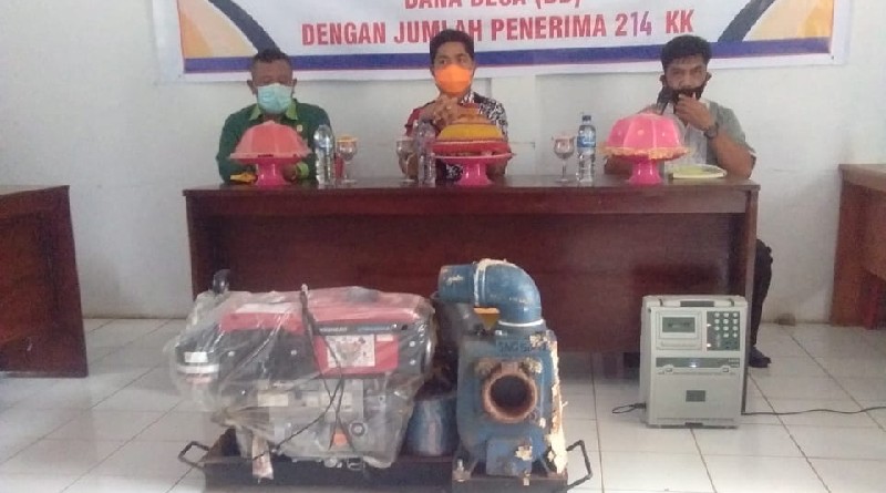 Kelompok Tani Desa Lapodi Mendapatkan Bantuan Alat Pompa Air