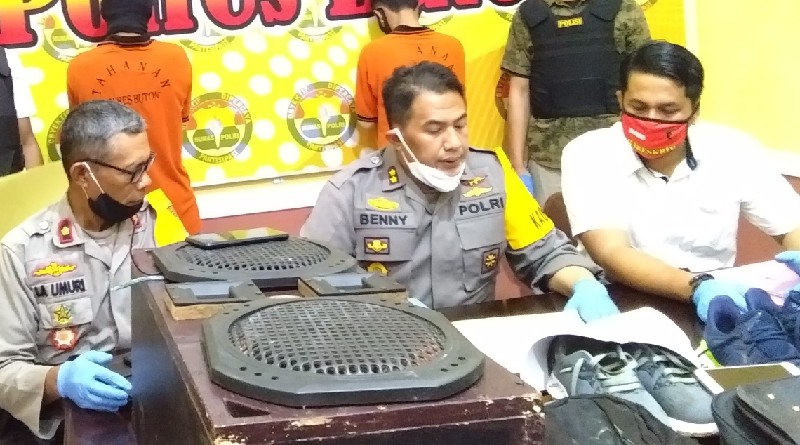 Bupati Busel Laporkan Wartawan ke Polisi Sejak Dua Bulan Lalu