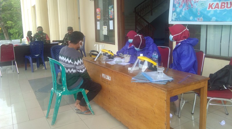 Dua Nakes di Buton Rapit Tesnya Reaktif