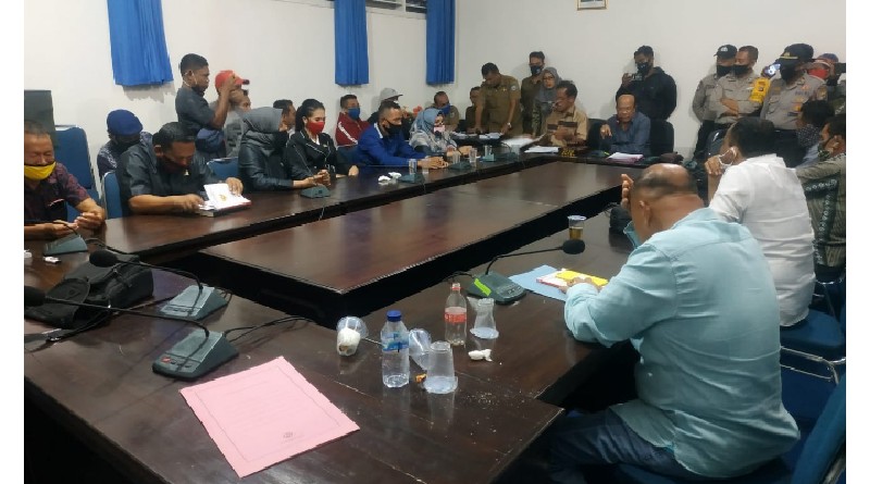 Pansus Dugaan Ijazah Palsu Bupati Busel Resmi Terbentuk