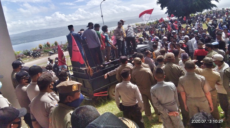 Beasiswa Buton Cerdas Diduga Sarat KKN, Kadis Pendidikan Minta Dicopot