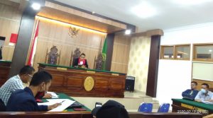 Praperadilan Izasah Palsu Bupati Busel, Termohon dan pemohon Sama-Sama Menolak Dalil Yang Diajukan
