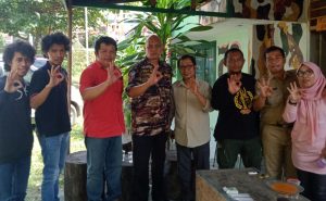 FKPPI Kendari-Komunitas Penyelam Siap Kibarkan Merah Putih Bawah laut