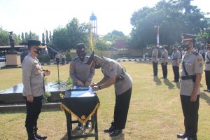 Sebelas  Perwira Polres Baubau Berganti