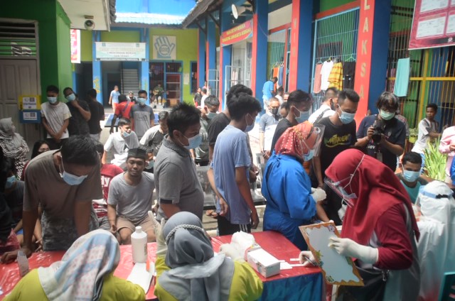 13 Narapidana dan 8 Pegawai Lapas Baubau Reaktif Rapid Test