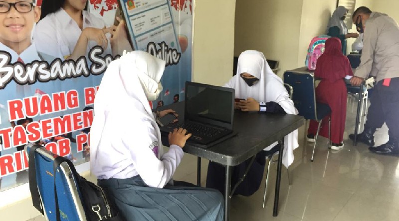 Bantu Pemerintah Jalankan Program Pendidikan, Sat Brimob Sultra Lakukan Brain