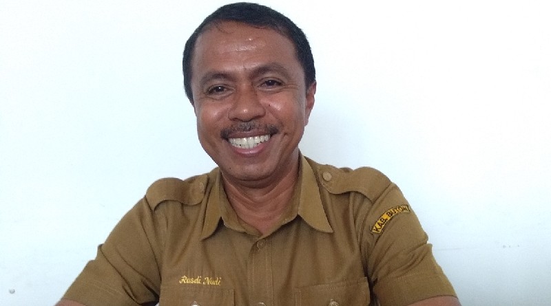 Kemenparekraf Bagi-bagi Ribuan Masker di Buton