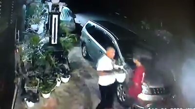 Terekam CCTV, Dua Pria Di Baubau Mencuri Bunga Viral Di Medsos