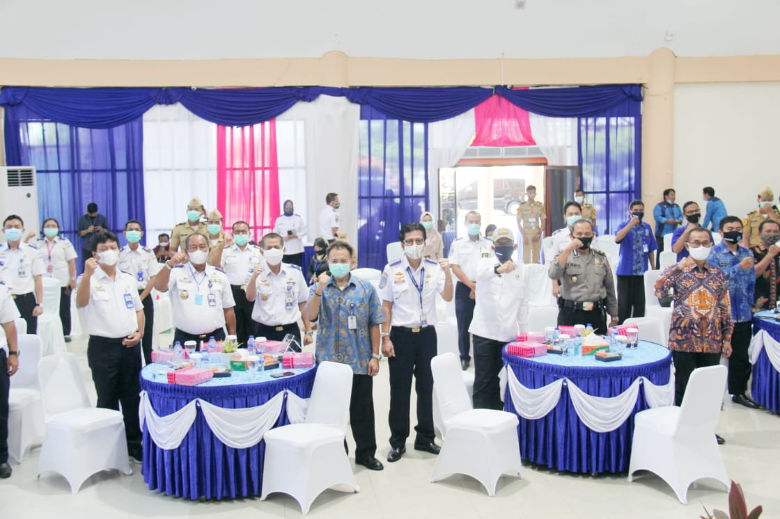 Gagalkan Penyelundupan Narkotika, Ditjen Hubud Apresiasi 13 Personel AVSEC Bandara Juwata Tarakan