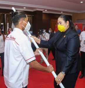 Agista Ariany Lantik Anggota KONI Kabupaten/Kota Se-Sultra Periode 2020-2024