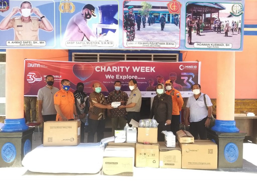 PT Antam Salurkan Bantuan APD ke Pemkab Kolaka PT Antam Salurkan Bantuan APD ke Pemkab Kolaka