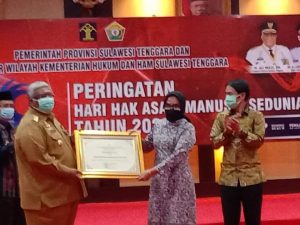 Buton Kembali Raih Penghargaan Kabupaten Peduli HAM