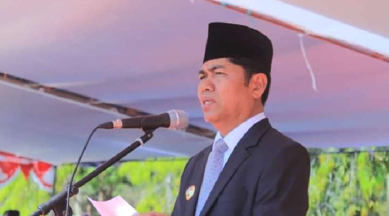 Bupati Buton La Bakry Sampaikan Nota Keuangan 2021 Bupati Buton La Bakry Sampaikan Nota Keuangan 2021