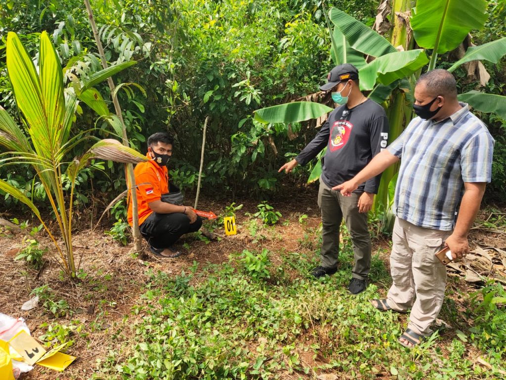 Pesta Miras, Warga Lasalimu Tewas Tersengat Listrik Pesta Miras, Warga Lasalimu Tewas Tersengat Listrik