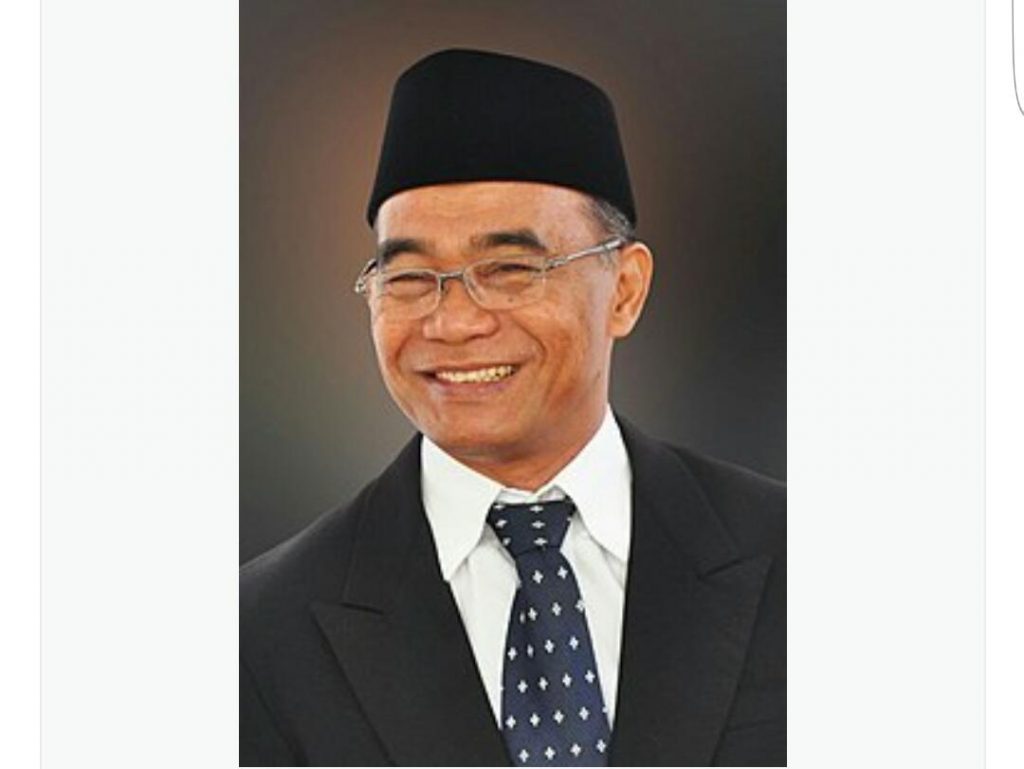 Plt Mensos Muhajir Effendy Pastikan Kajian Vaksin Telah Selesai