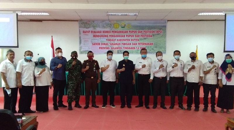Bupati Buton Ingatkan KP3 Awasi Penyaluran Pupuk dan Pestisida Bersubsidi