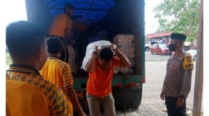 Polres Buton Terima Bantuan 250 Karung Beras dari Mabes Polri