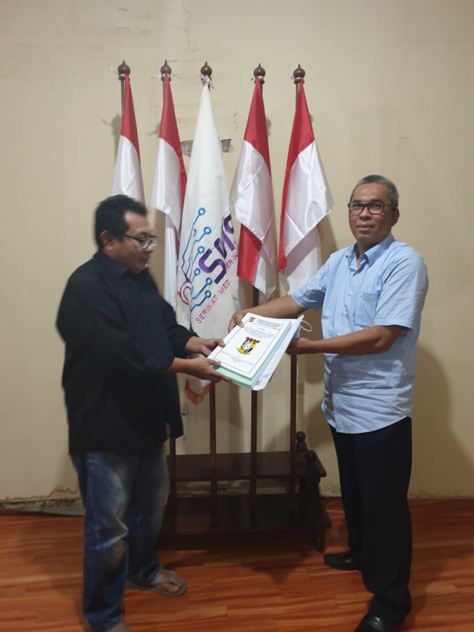 Kisruh Kerja Sama Sawit dengan PTPN V Riau, Ketua Kopsa Makmur usai dari KSP Minta Dukungan SMSI