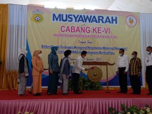 Endriati Nahkodai IBI Buton Masa Bhakti 2021-2026