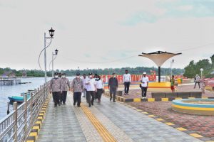 Penataan Kawasan Kumuh Bungkutoko-Petoaha Kendari Jadi Percontohan Nasional