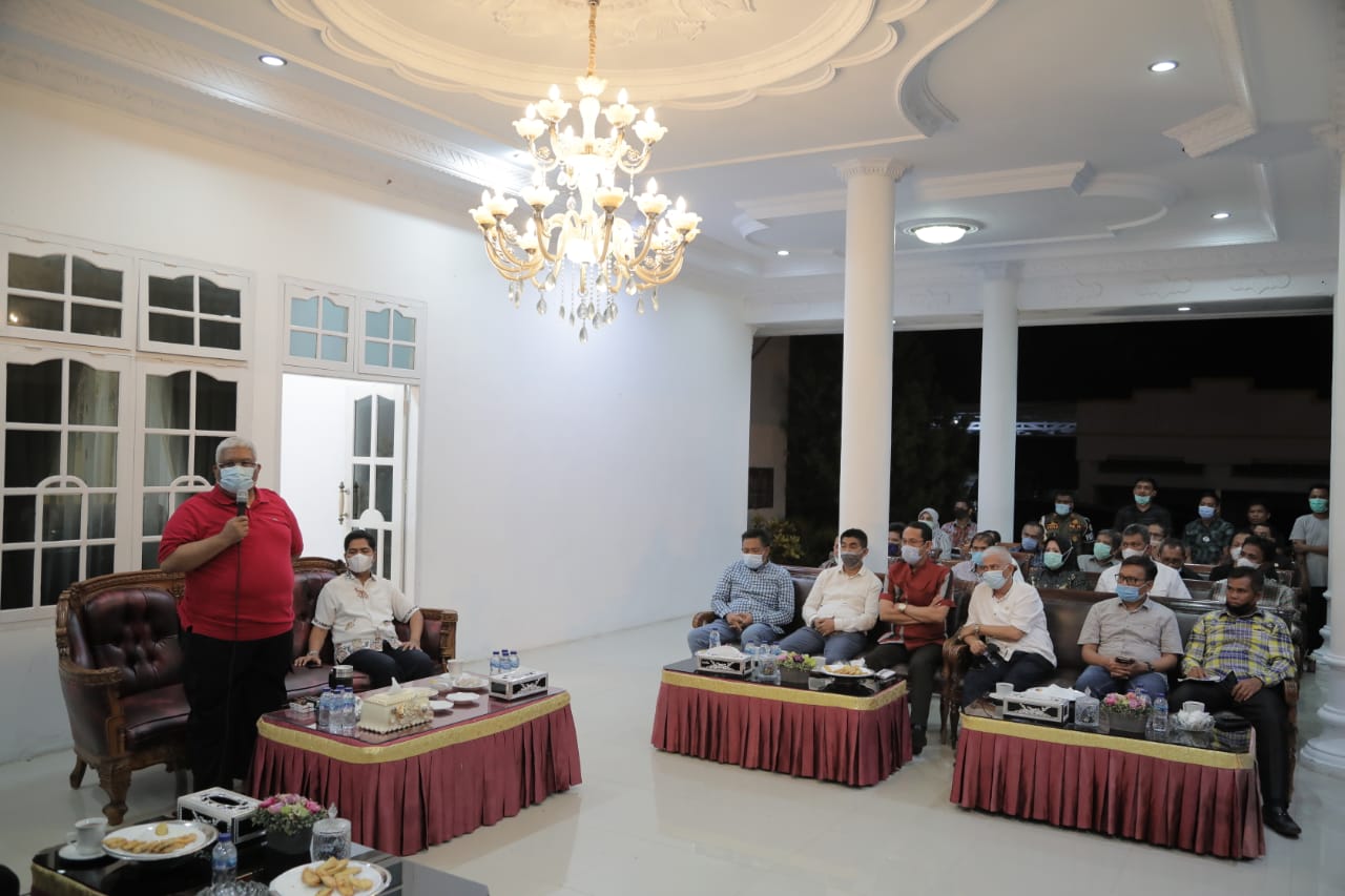 Gubernur Sultra Ali Mazi Kunjungan Kerja di Buton