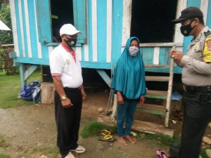 Aipda Agusmawan Bhabinkantibmas Polsek Sorawolio, Gencar Sosialisasi masker dan Vaksinasi Covid-19