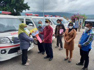 Bupati Buton Berikan Empat Mobil Ambulans Baru ke Puskesmas