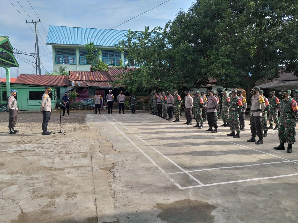 Jalin Sinergitas, Kapolres Buton Pimpin Apel Bersama TNI-Polri di Kantor Koramil