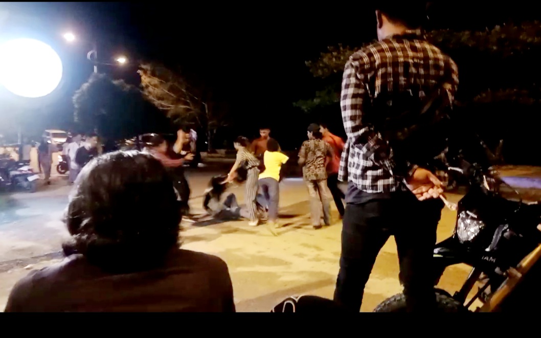 Video Dua Remaja Perempuan Saling Jambak Dan Adu Jotos Di Kawasan Kotamara Viral