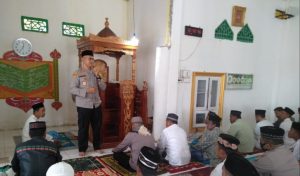 Safari Jumat, Kapolres Buton Sambangi Mesjid Hisbulwathan Desa Kancinaa